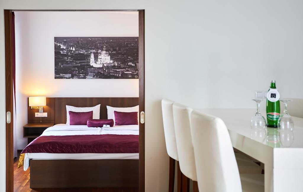 12 Revay Hotel Budapest Extérieur photo