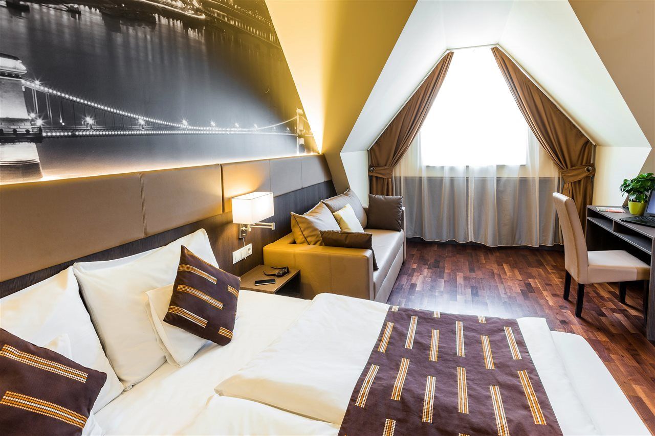 12 Revay Hotel Budapest Extérieur photo